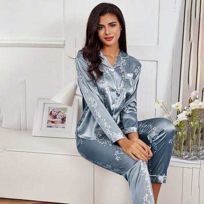 Silkkinen pyjamasetti Pitkähihainen yöasu